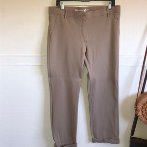 Betabrand XL petite pants!
